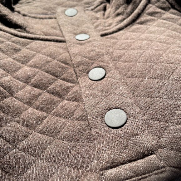 Eddie Bauer Men’s Brown XLarge ¼ Neck Snap Buttons Quilted Design Pullover - Picture 3 of 13